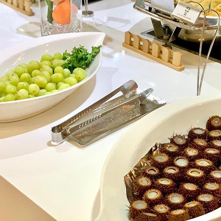 Co-Op City Hotel Seongsan Согвипхо Экстерьер фото