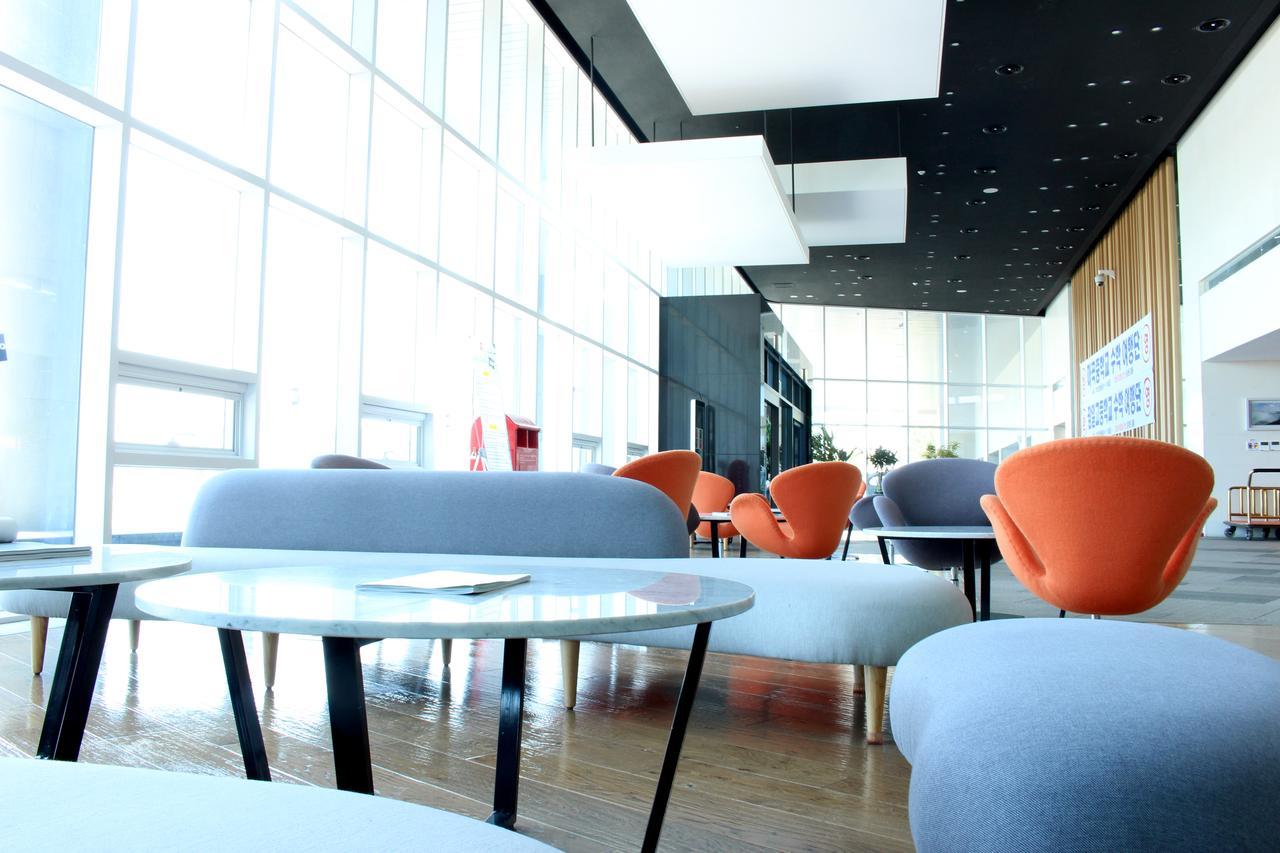 Co-Op City Hotel Seongsan Согвипхо Экстерьер фото