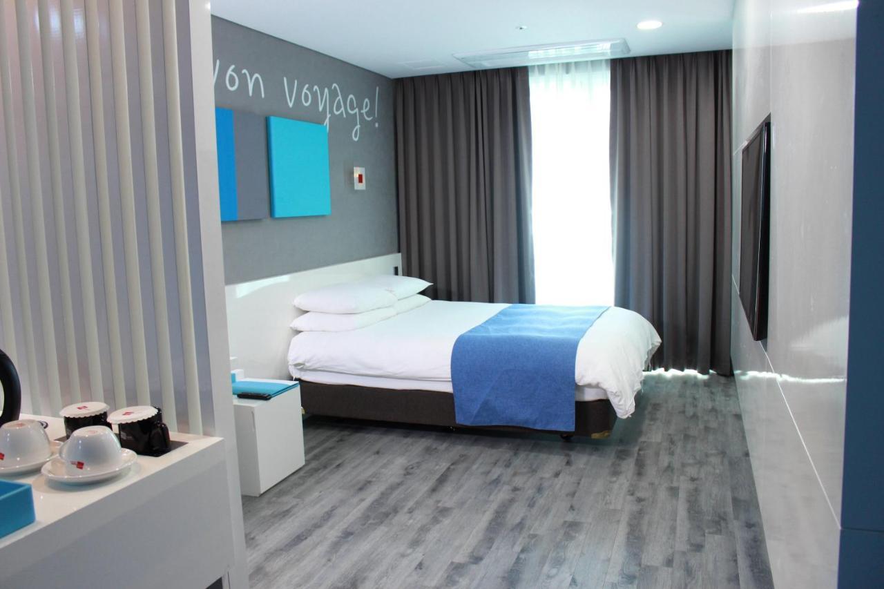 Co-Op City Hotel Seongsan Согвипхо Экстерьер фото