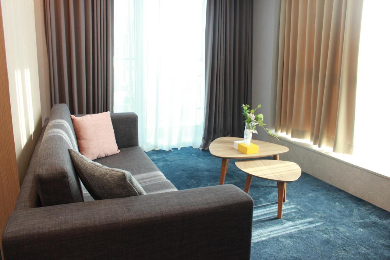 Co-Op City Hotel Seongsan Согвипхо Экстерьер фото
